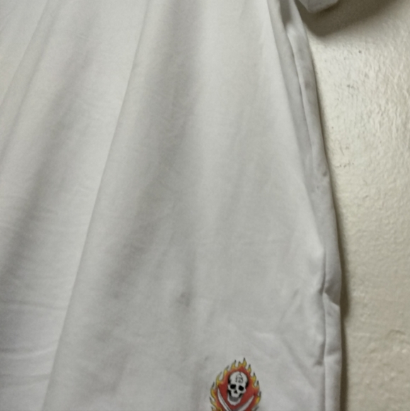 Ed Hardy shirt - Picture 2 of 4